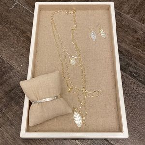 Stella & Dot Silver Lot- Versatile Neckkace & earring and sweet cuff